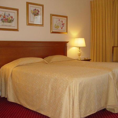 Cavalieri Hotel Corfu  Ruang foto