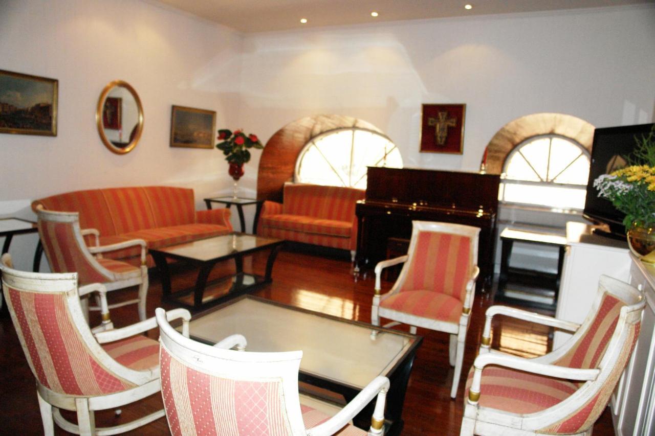Cavalieri Hotel Corfu  Bagian luar foto