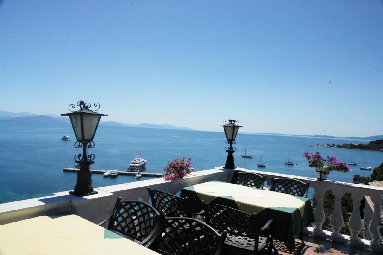 Cavalieri Hotel Corfu  Bagian luar foto